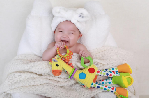 迪庆宝宝最晚多久会走路 迪庆宝宝最晚多久会走路